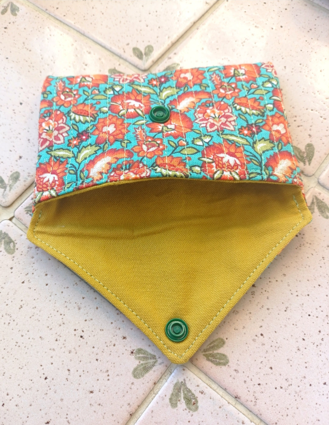 Mini pochette enveloppe matelassée – Multi-usage