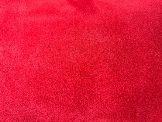 Cuir rouge - paillettes reflet arc en ciel