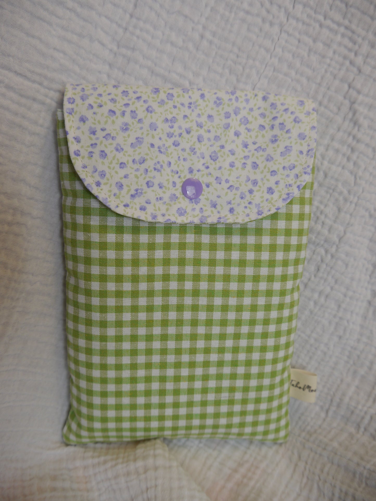 Housse de Livre de Poche / Liseuse avec Rabat - Vichy Vert * Petite Fleurs Violette