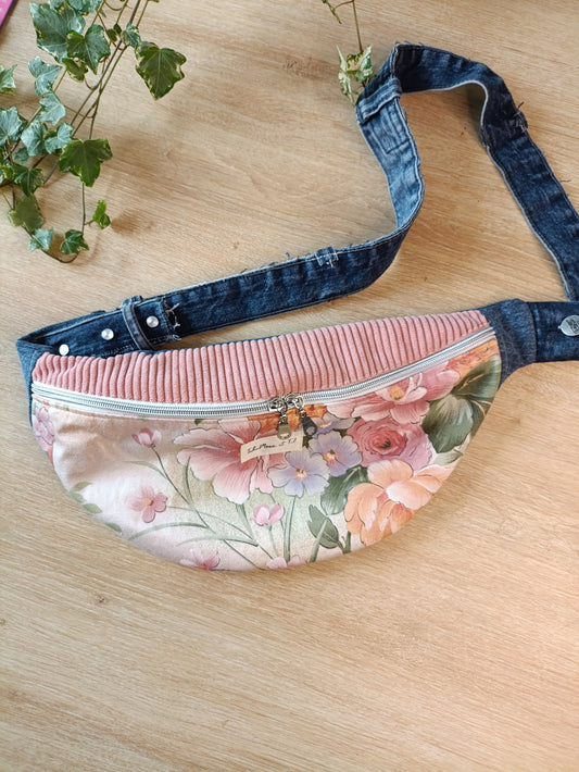 Collection Girly Fleuri - Banane Louna taille L "Jeans / Fleurs douces"