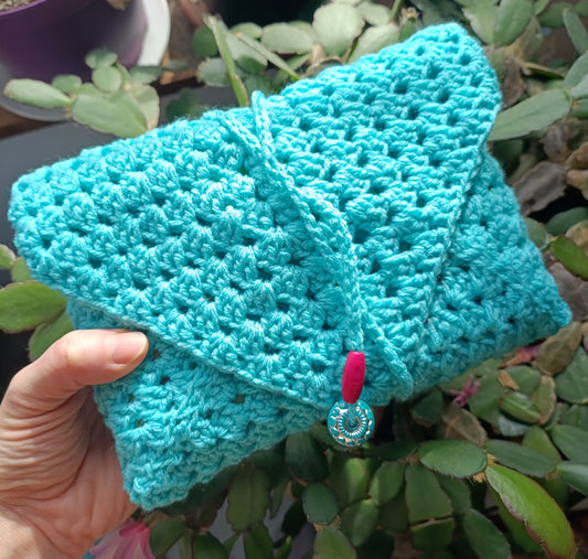 🌿 Étui à livre au crochet – Sur mesure