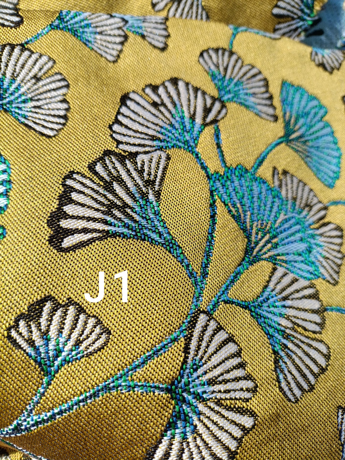 Tissu Extérieur Fleuri J1