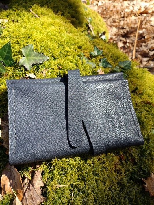 Blague à Tabac en cuir – Fabrication artisanale (Précommande)